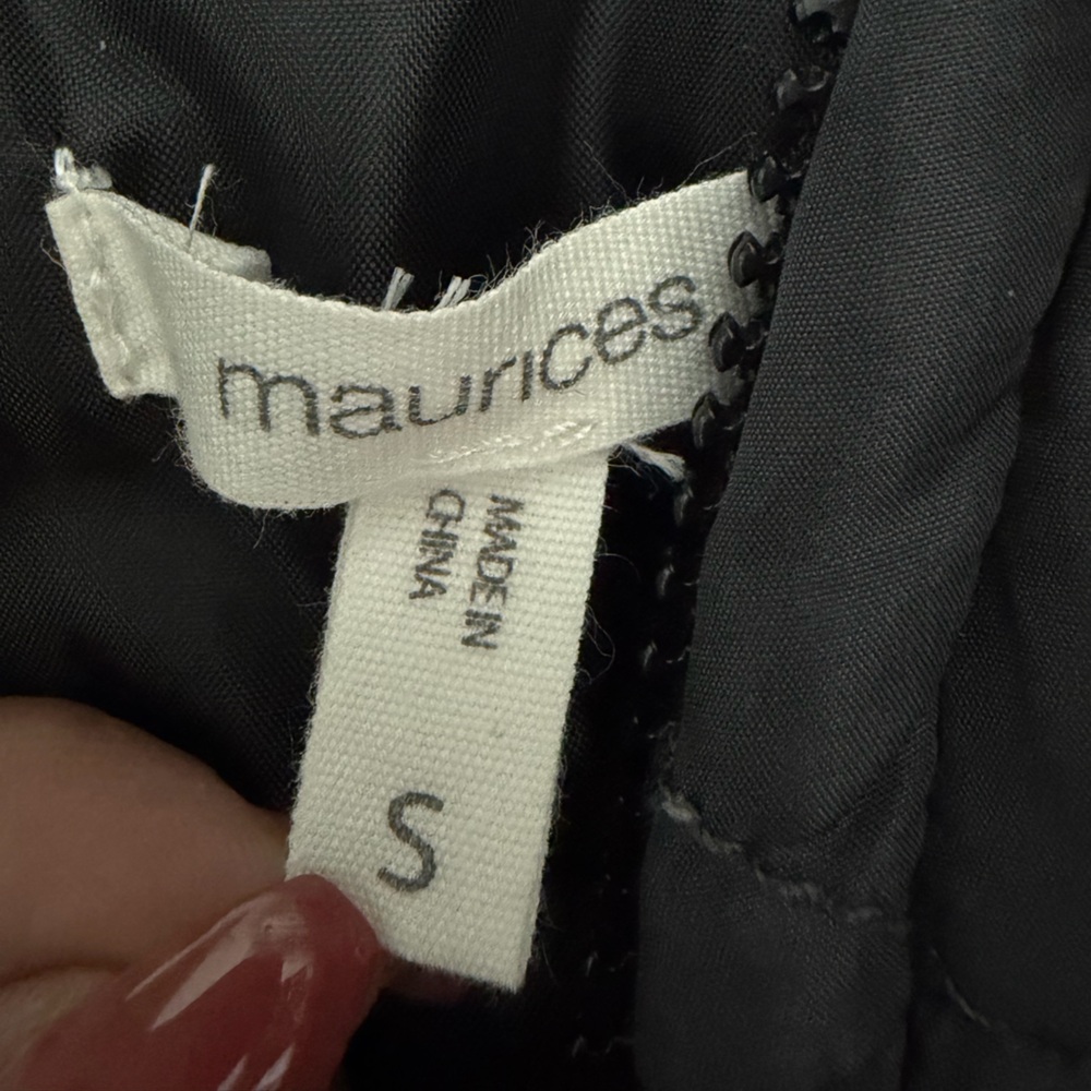 Maurices Black White Buffalo Plaid Quilted Vest women’s Size S(A362)✨ - Picture 7 of 9